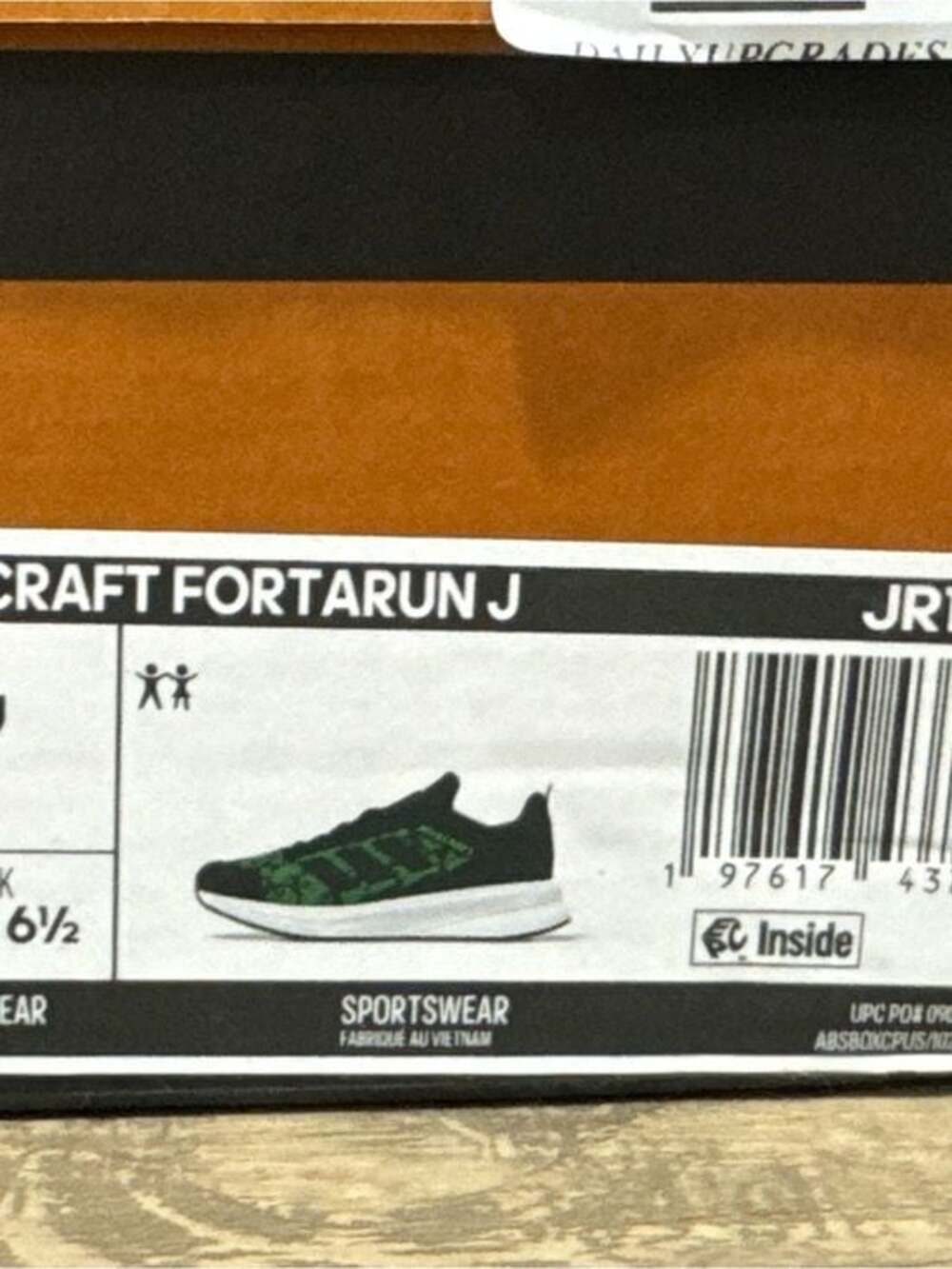 NIB Adidas Minecraft Fortarun 7Y, Green & Black Running Shoes - Picture 7 of 7